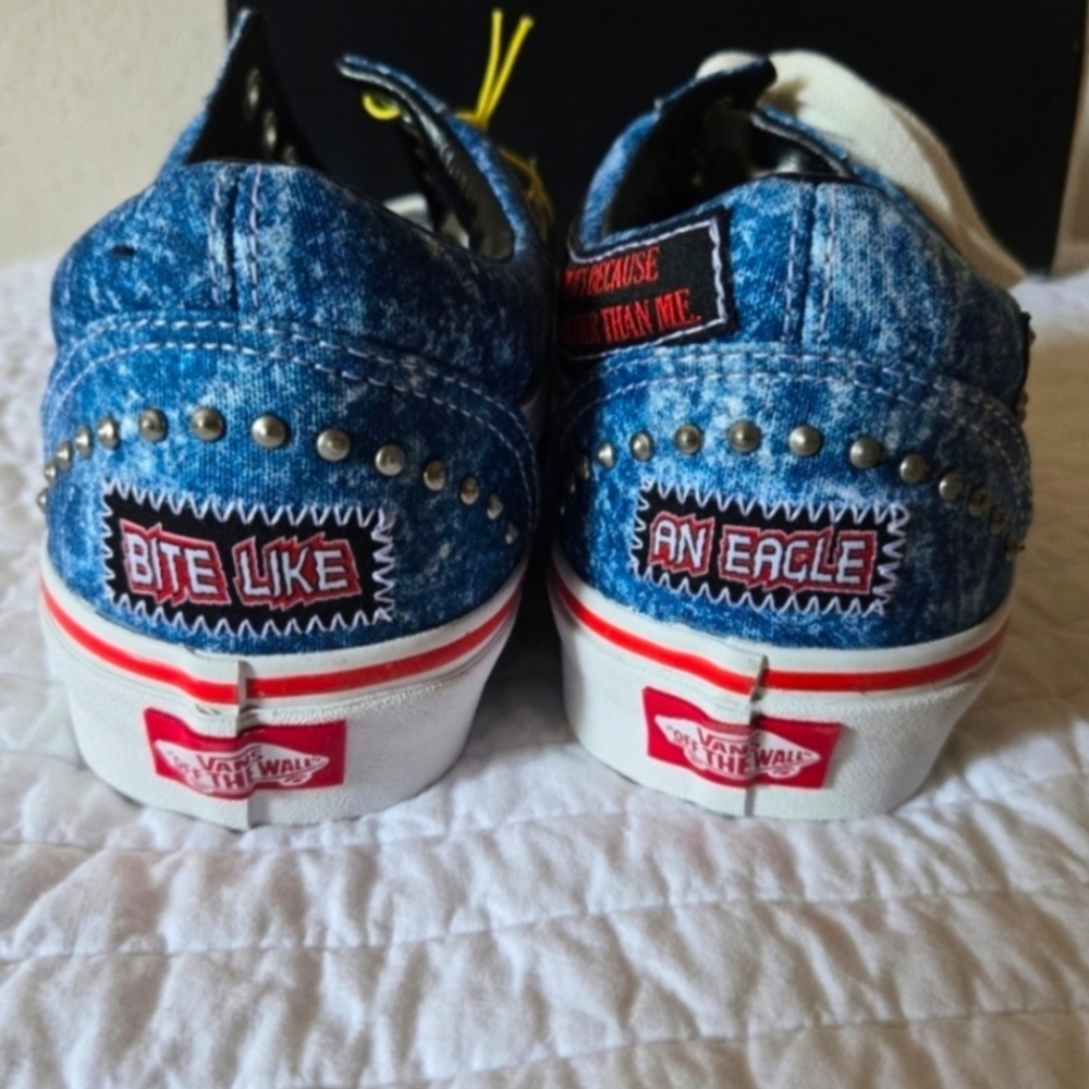 Vans Old Skool Cobra Kai Men 10 Eagle Fang Studded Shoes 092025 - Picture 6 of 8